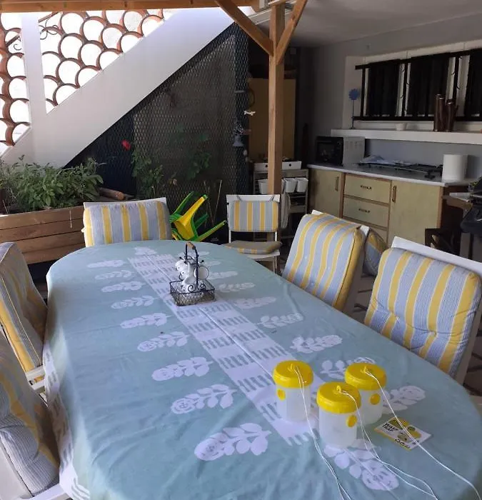 Gite Et Chambre D'Hote Saint Jacques-1